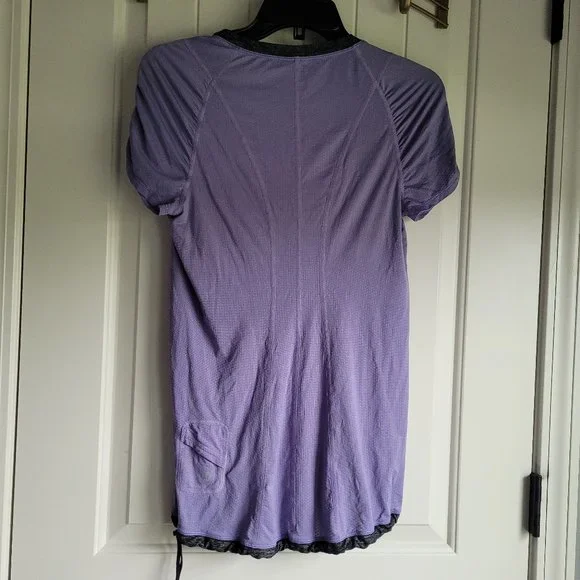 LULULEMON Purple Athletic Top Womens Medium - Picture 2 of 3